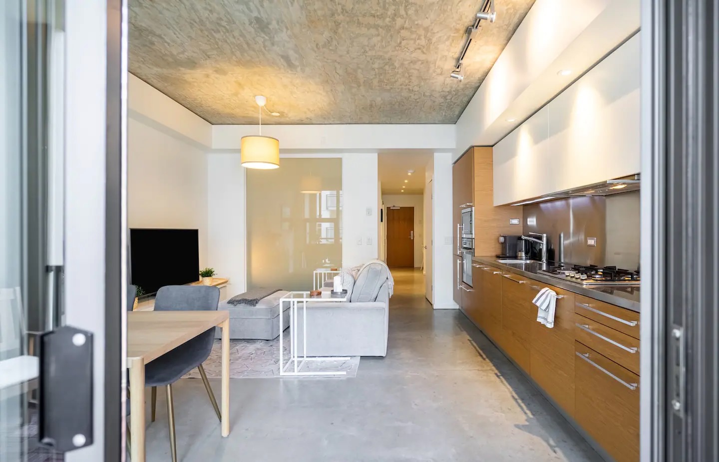 3c496345-3db3-4b11-9ab4-9662ac288710