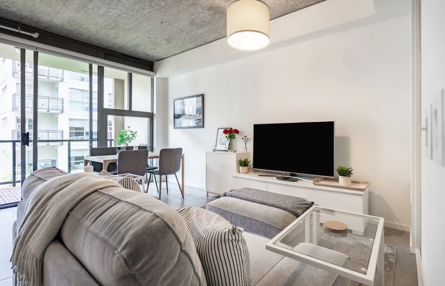 5cc2dea1-aedd-4e80-a62b-1a777bebee25