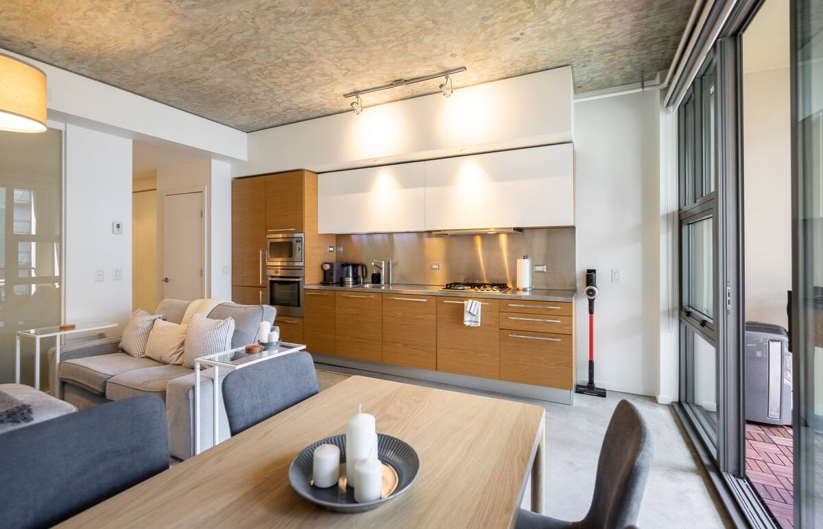 7a913269-f6f8-40f0-b4fe-508b57db4136